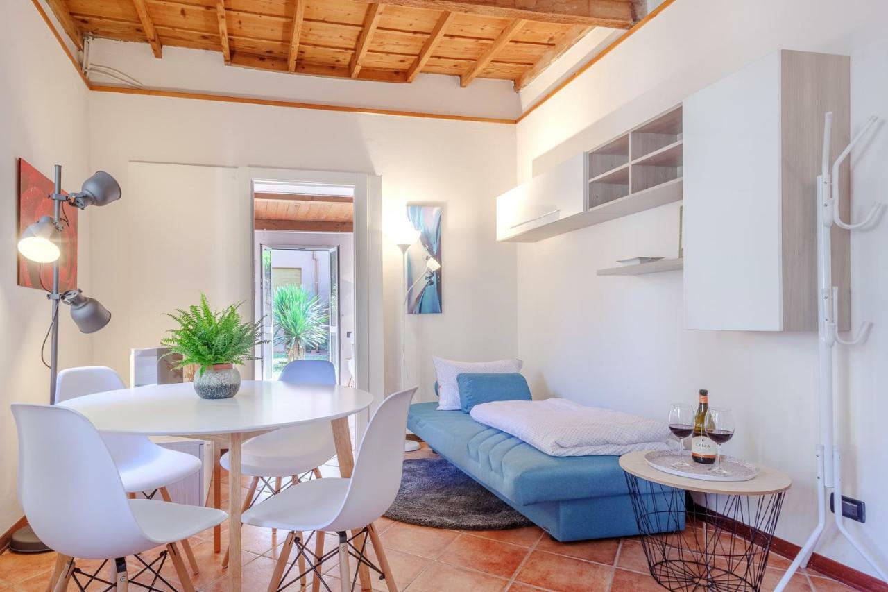 Duplex Apartment In Pieno Centro Ферара Екстериор снимка